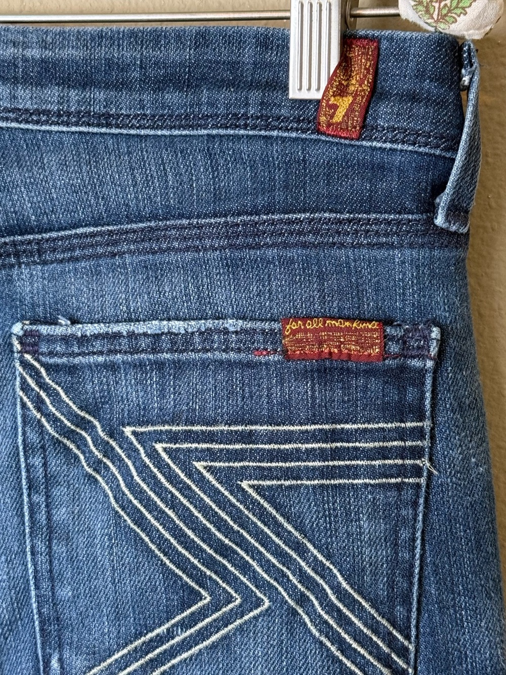 7 For All Mankind Dark Wash Mid Rise Bootcut Flare Jeans Size 28 - Picture 5 of 6